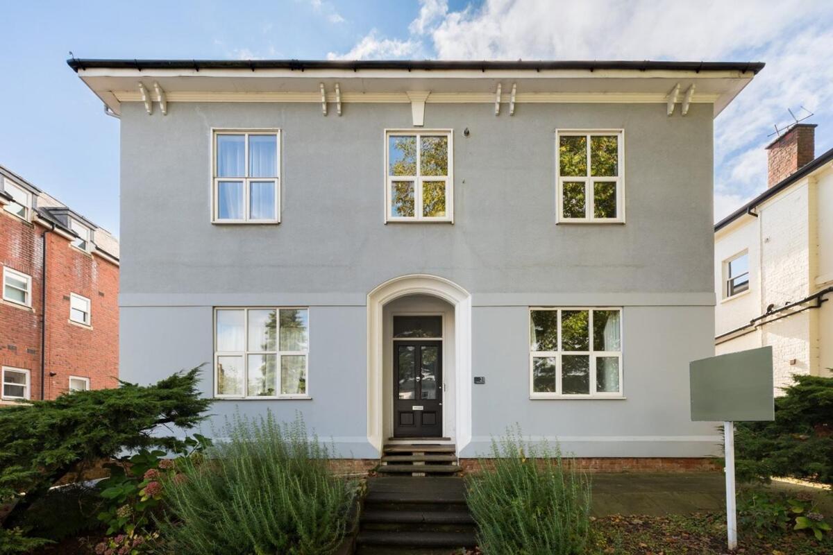 1-Bedroom Apartment In Leamington Spa With Free Parking 外观 照片